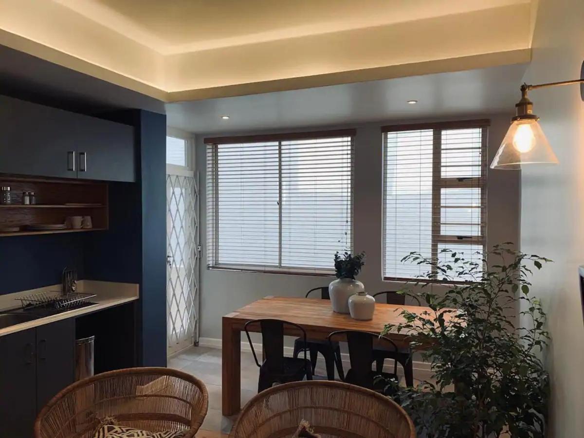 Atlantic 2 Bedroom With Sea View Cape Town Exterior photo